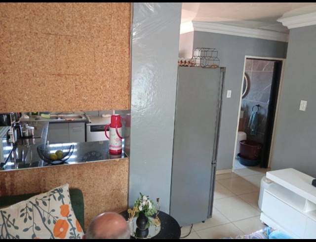 2 BEDROOM APARTMENT FOR SALE IN ALBEMARLE